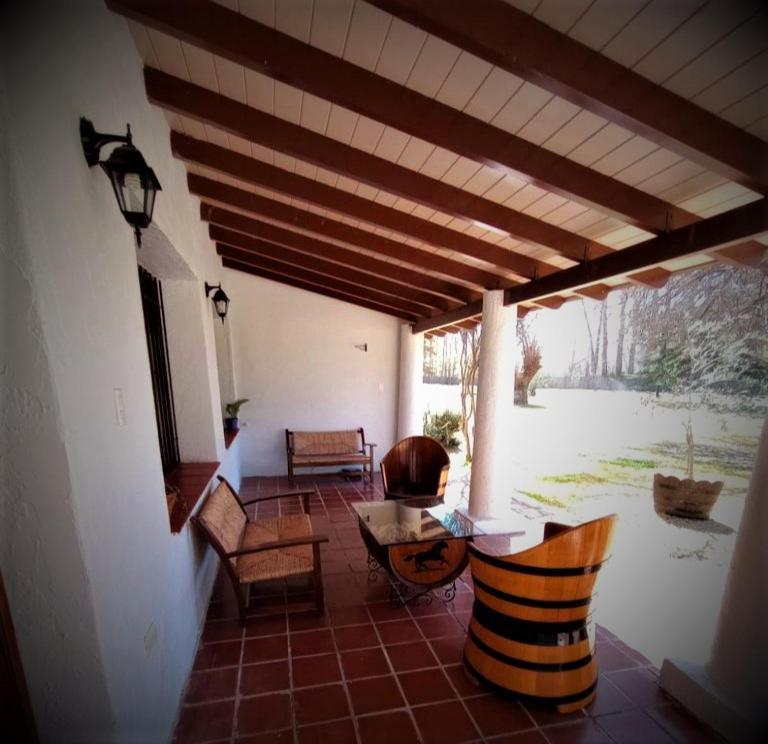 Posada La Celia Eugenio Bustos Bagian luar foto